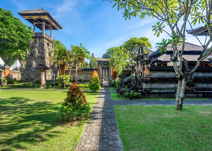 Inna Bali Heritage Hotel 3*